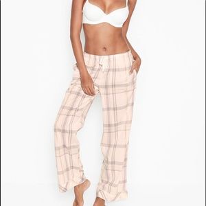 Victoria’s Secret cotton long pant, size M